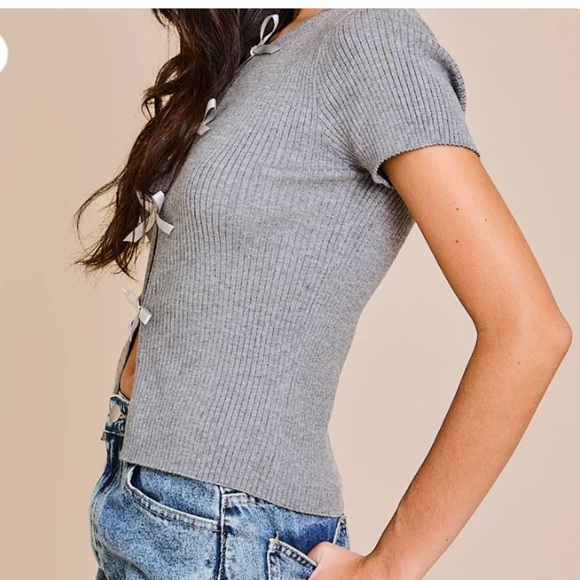 Gray Bow Sweater Top - Picture 5 of 7